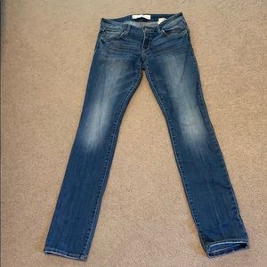 Abercrombie and Fitch straight leg jean 4 LONG